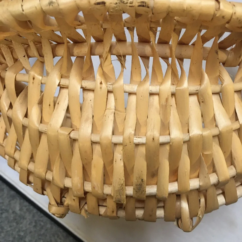 Woven Wicker Basket Home Decor OS Tan Round Handled Boho Storage Cottagecore